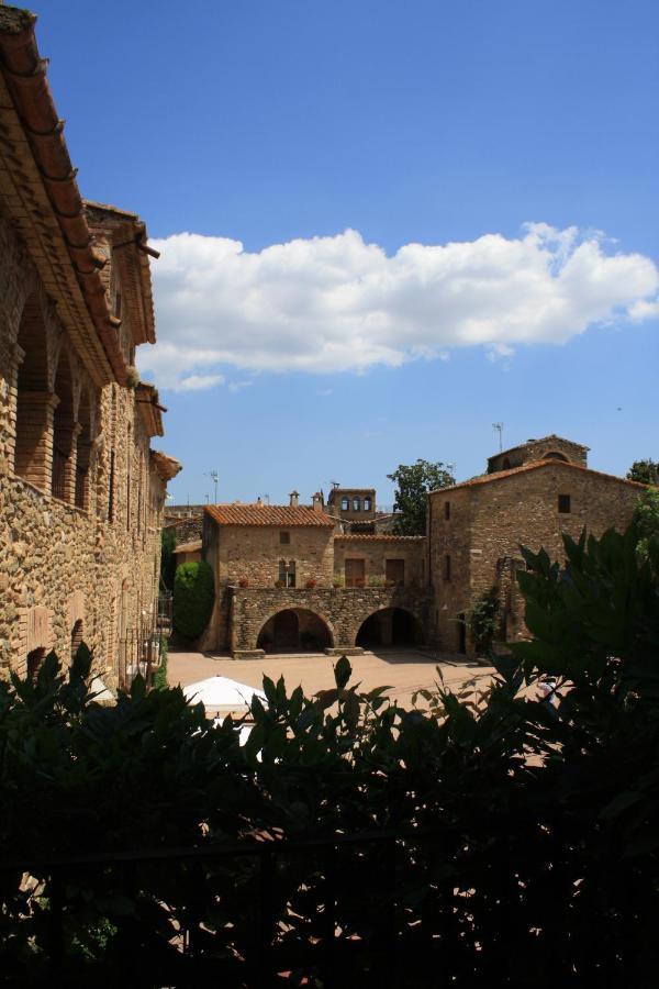 El Palauet De Monells - Adults Only Otel Dış mekan fotoğraf