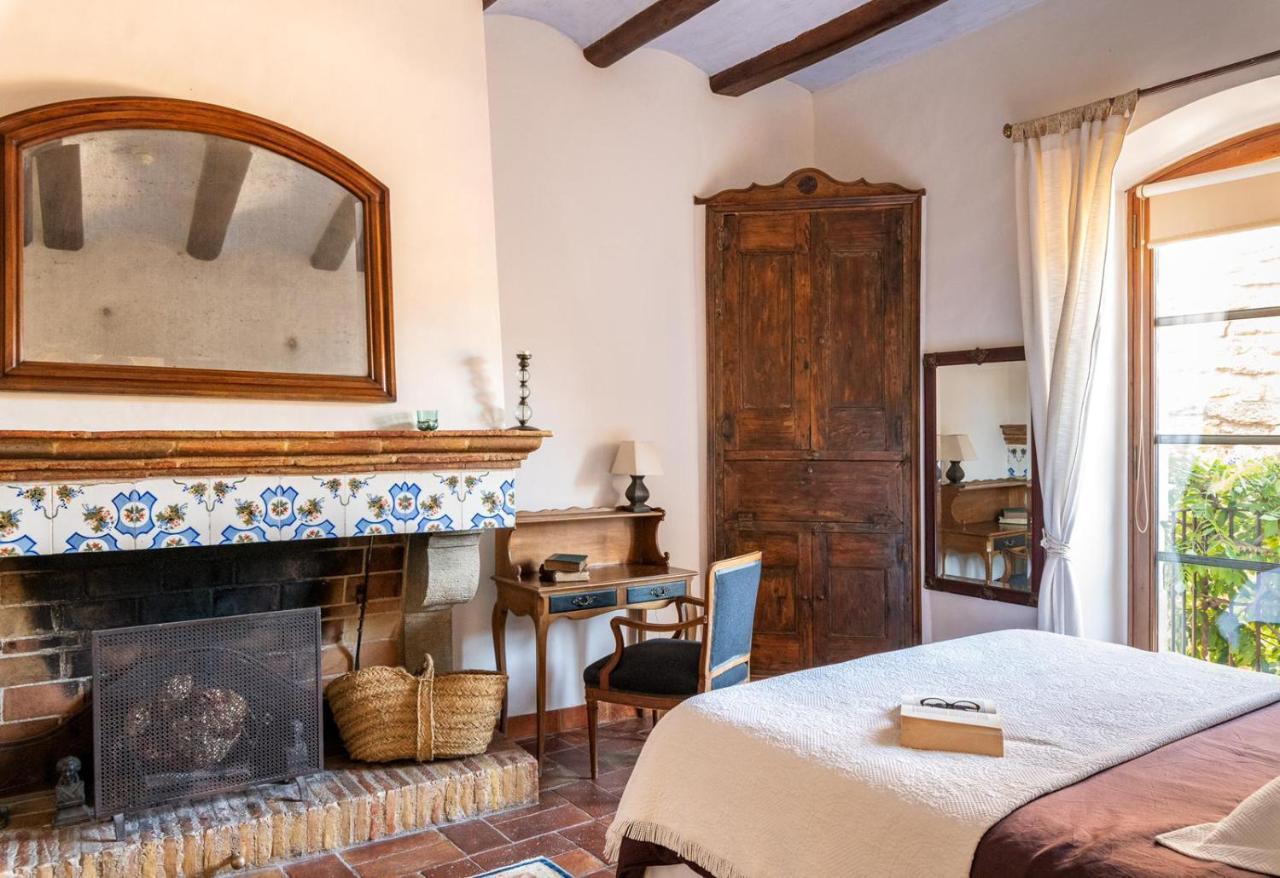 El Palauet De Monells - Adults Only Otel Dış mekan fotoğraf