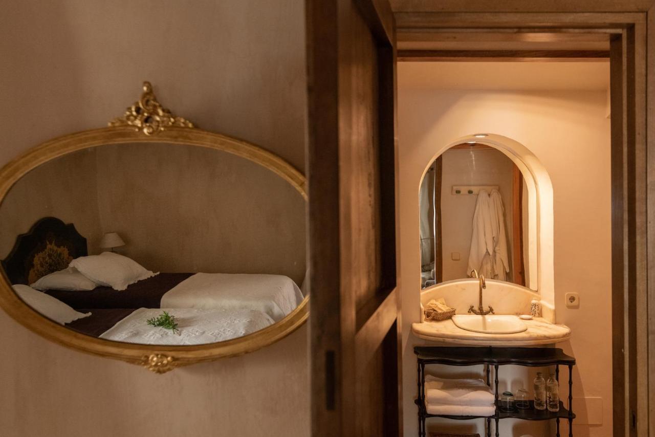 El Palauet De Monells - Adults Only Otel Dış mekan fotoğraf